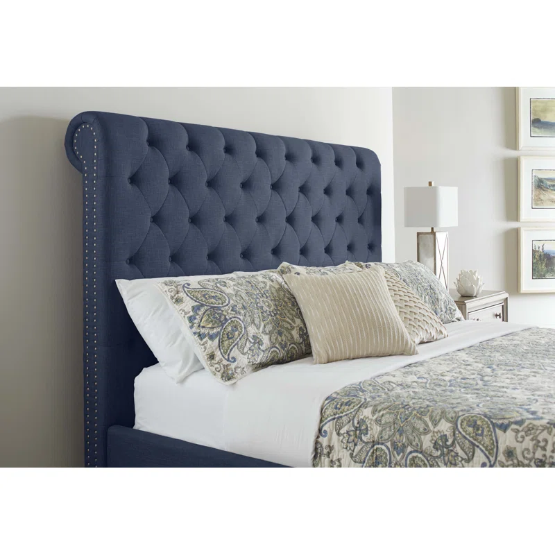 Eiver+Upholstered+Sleigh+Bed (2)