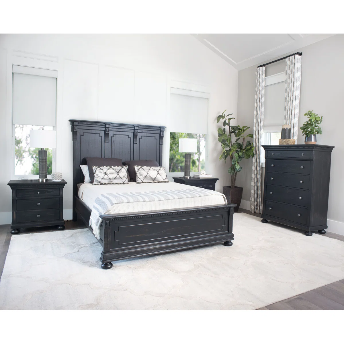 Waylon+Solid+Wood+4+Piece+Bedroom+Set-1924892381 (1)