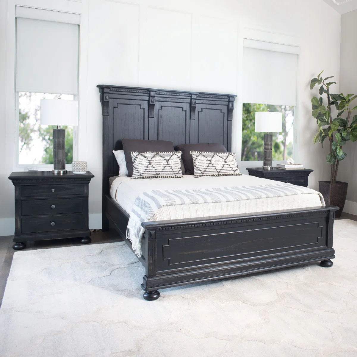 Waylon+Solid+Wood+4+Piece+Bedroom+Set-1924892381